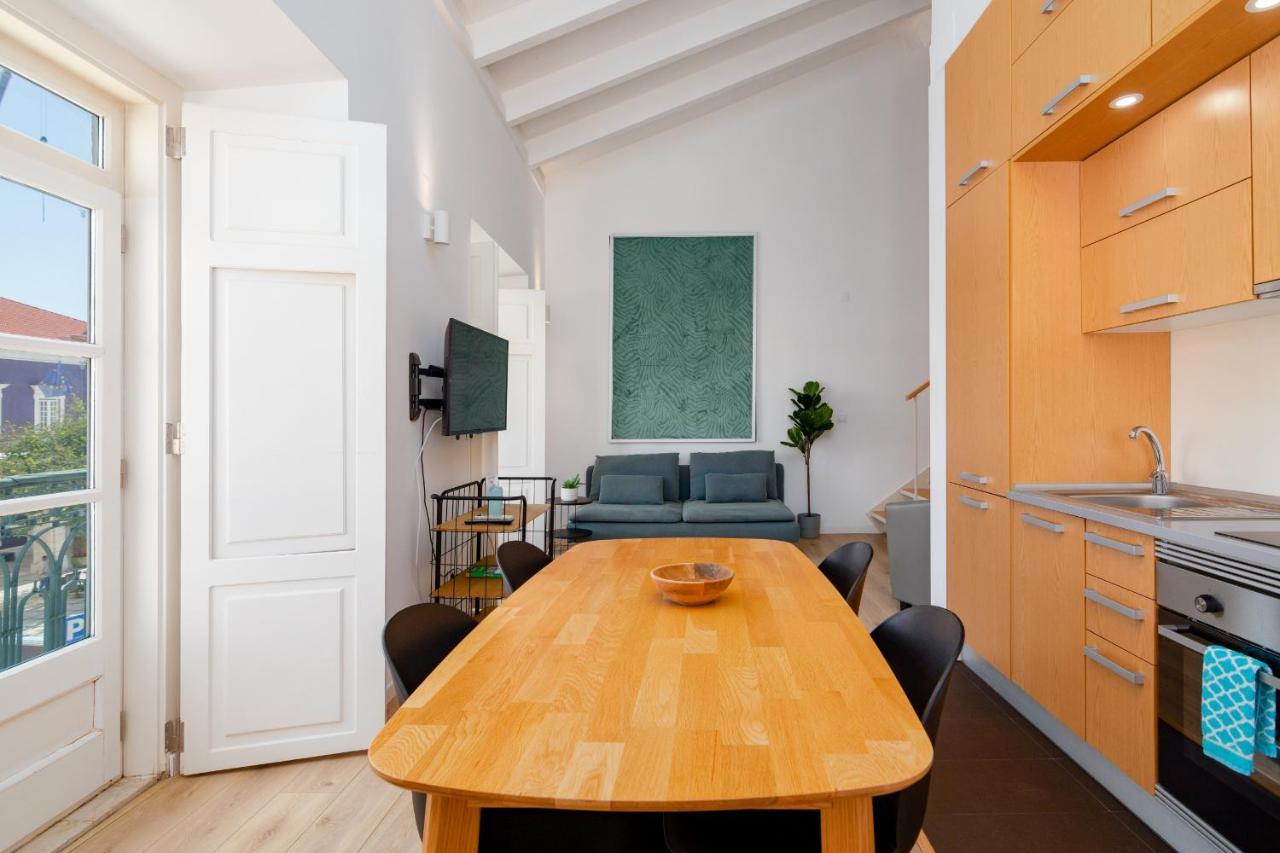 Apartment Downtown Bocage I E Ii